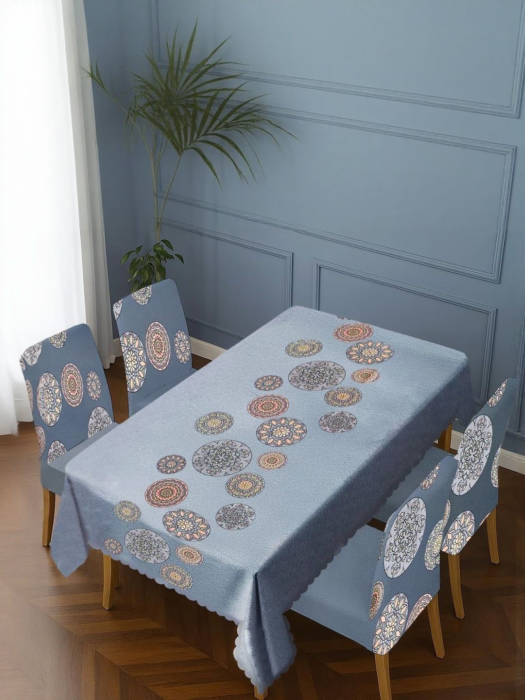 The Furnishing Tree Set of 4 Table Cover with Chair Covers-picture-17
