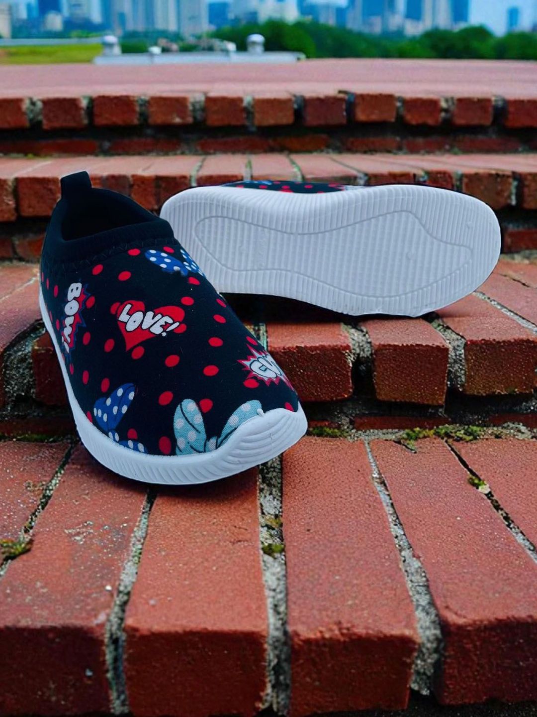 FABBMATE Kids Printed Round Toe Slip-On Sneakers Shoes-picture-5