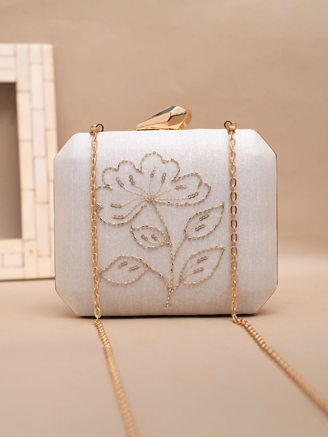 ARTKLIM Embroidered Envelope Clutch-picture-27