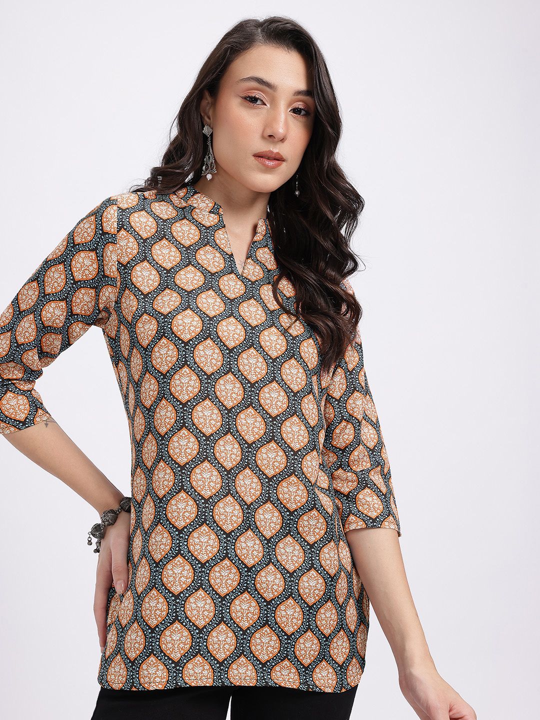 Anouk Rustic Ethnic Motifs Print Curved Hem Kurti-picture-28