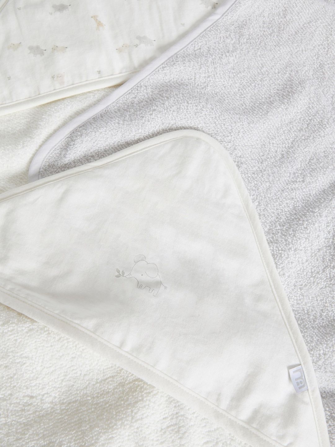 mothercare White & Grey 3 Pieces Cotton 210 GSM Bath Towels-image-18
