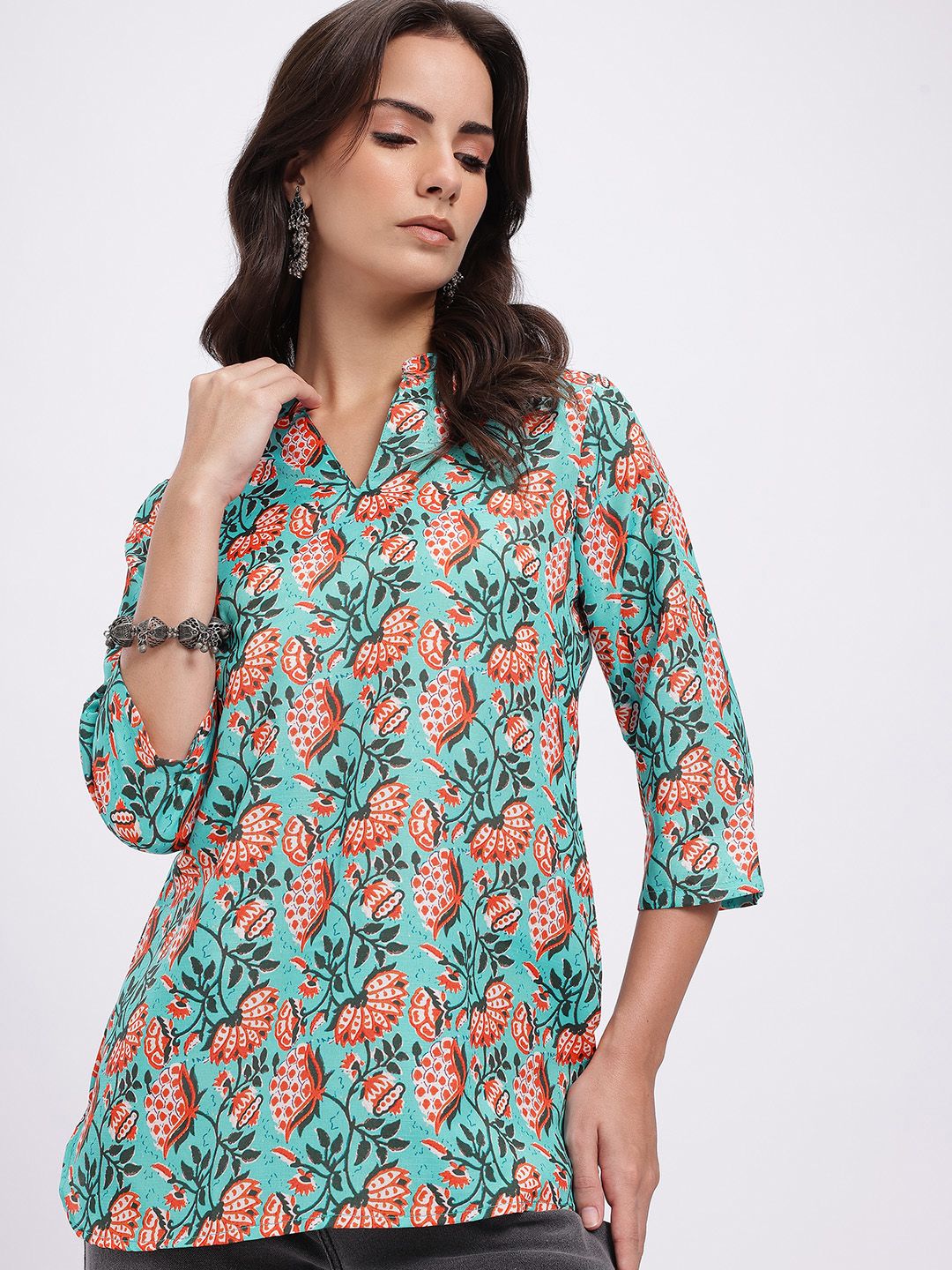 Anouk Rustic Floral Printed Mandarin Collar Straight Kurti-picture-38