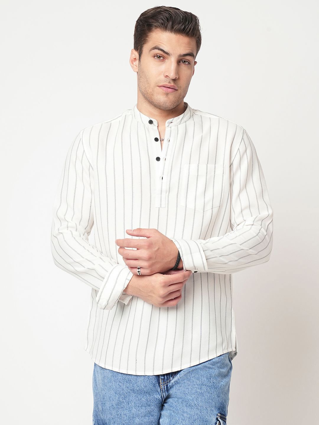 VASTRADO Men Striped Thread Work Kurta-picture-19