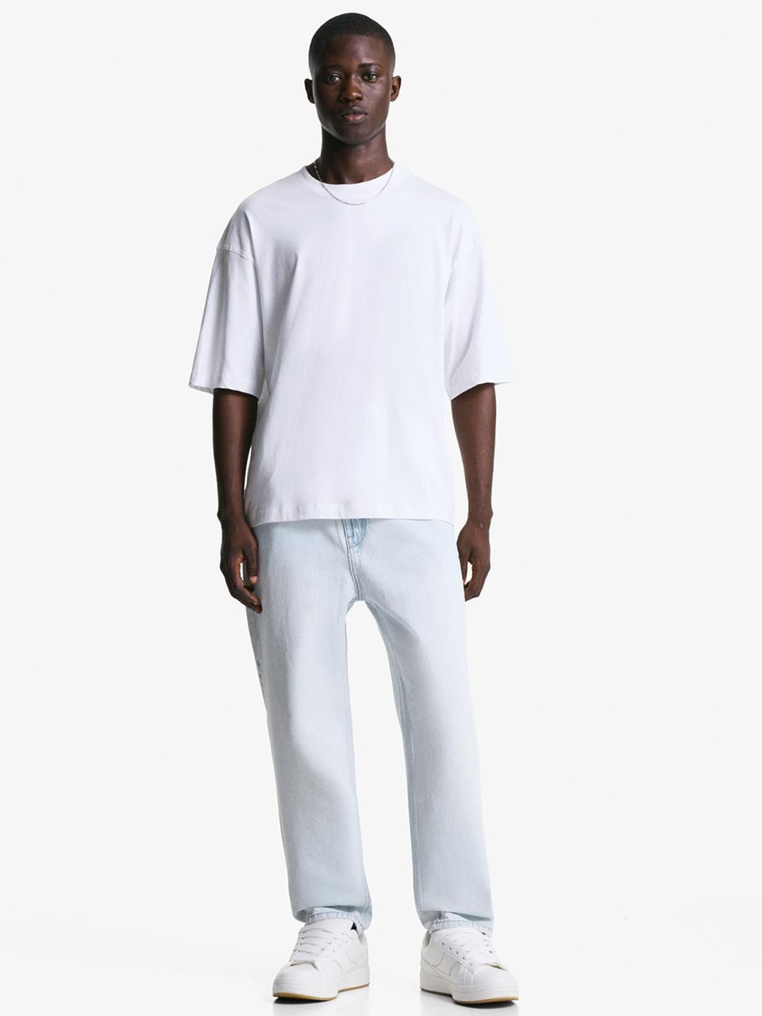 Bershka Men Low-Rise Cotton Baggy Jeans-picture-21