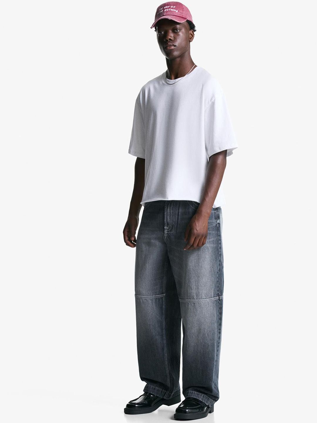 Bershka Men Super Baggy Mid-Rise Light Fade Stretchable Jeans-picture-16