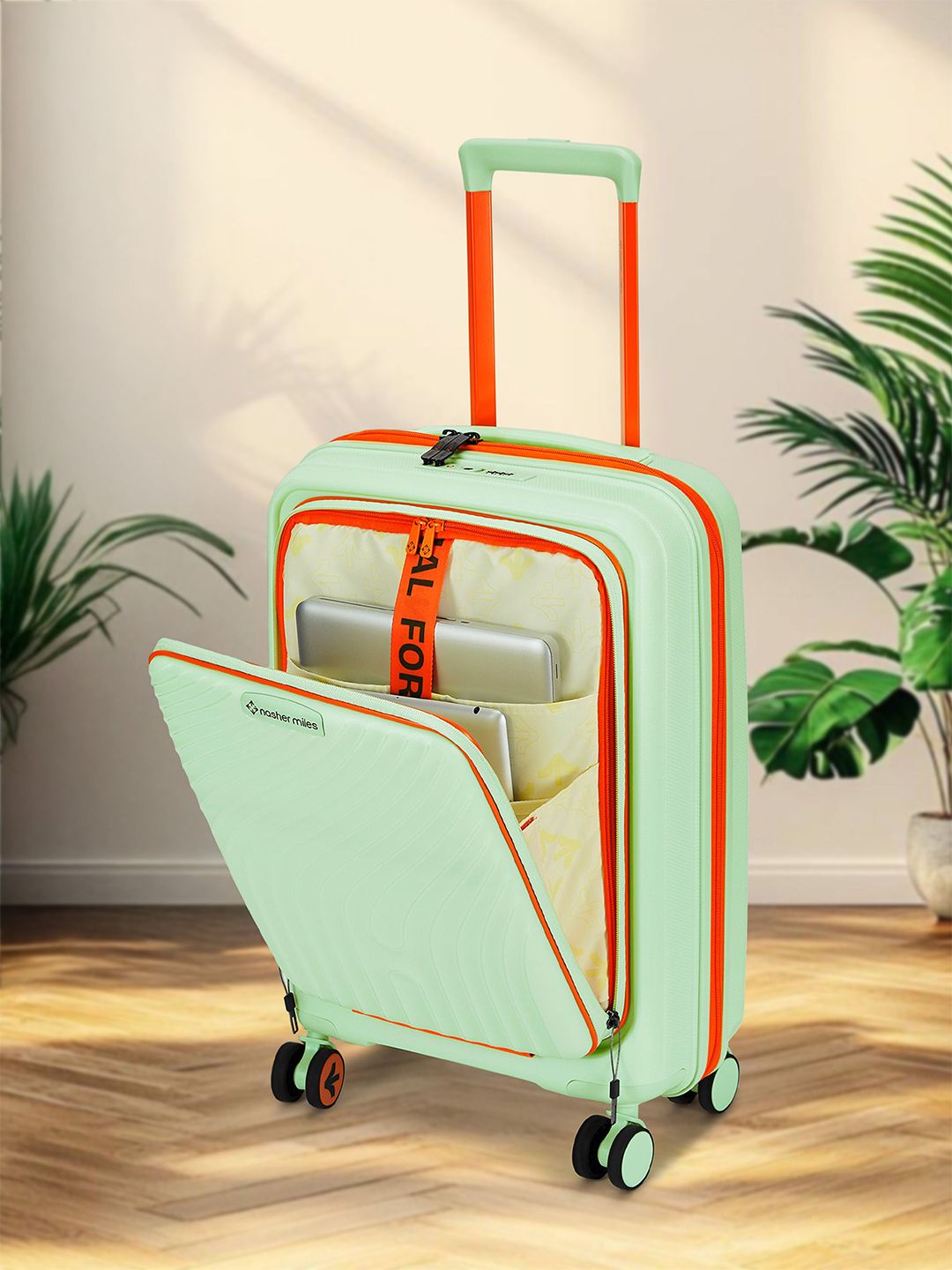 Nasher Miles Capri Textured Hard-Sided Cabin Trolley Bag-picture-27