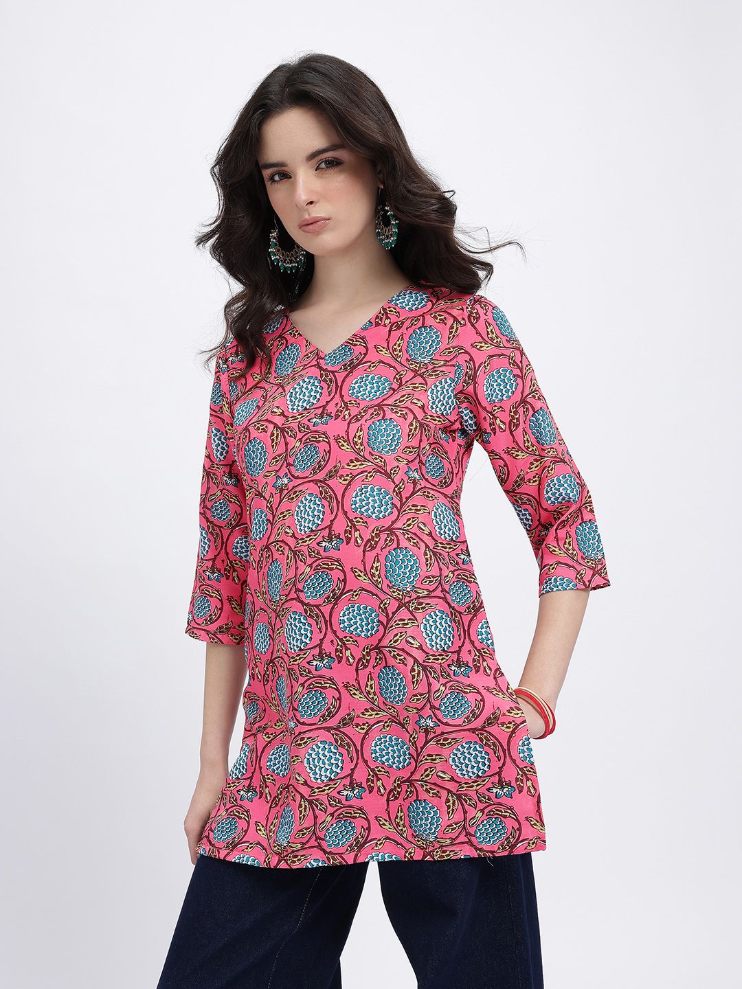 Anouk Rustic Floral Printed V-Neck Straight Kurti-picture-45