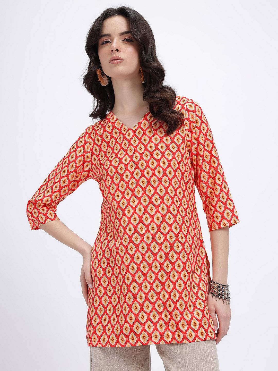 Anouk Rustic Geometric Printed V-Neck Straight Kurti-picture-34