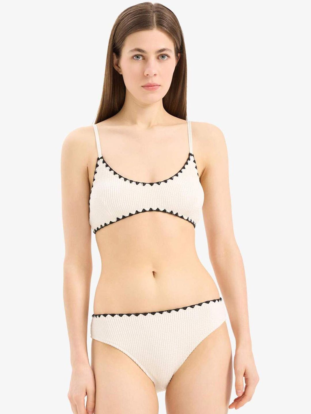 DeFacto Women Solid Swim Briefs Bottoms-image-45