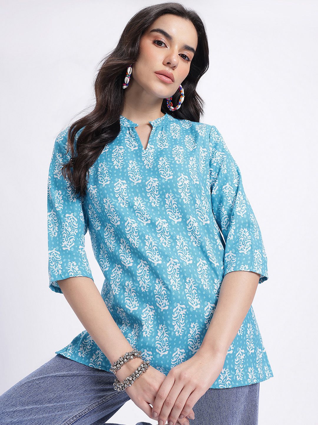 Anouk Rustic Mandarin Collar Paisley Print Straight Kurta-picture-10