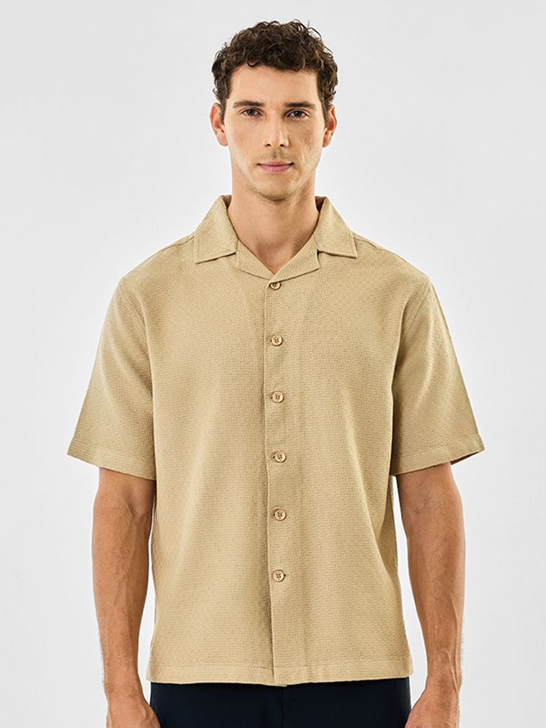 Snitch Men Textured Cuban Collar Pure Cotton Casual Shirt-picture-36