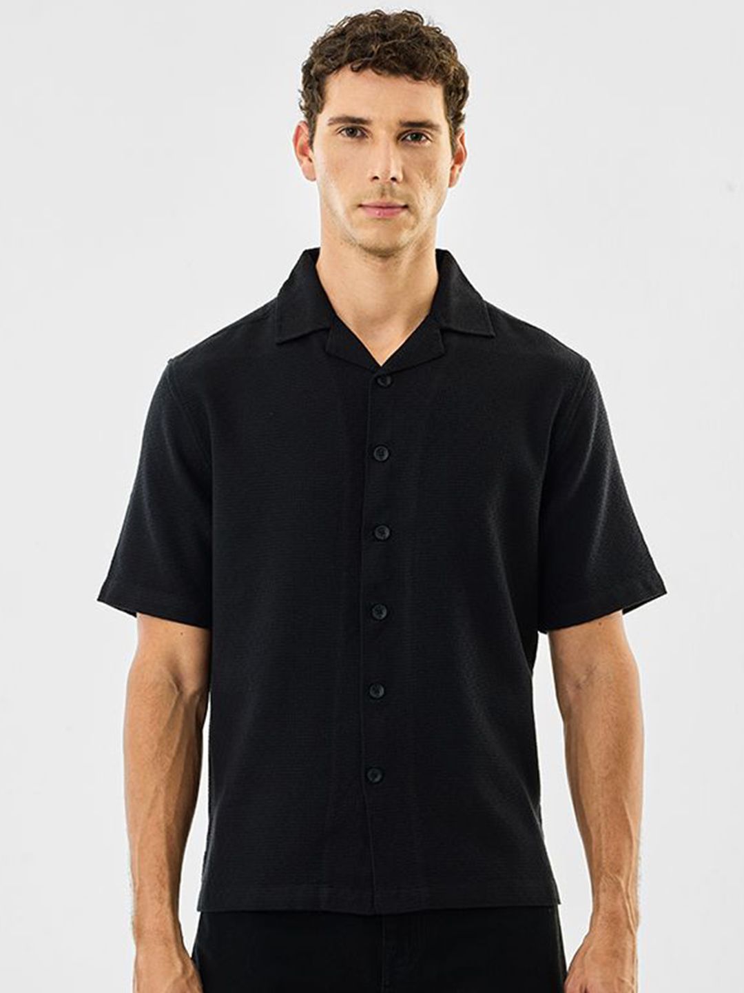 Snitch Men Textured Cuban Collar Pure Cotton Casual Shirt-picture-45