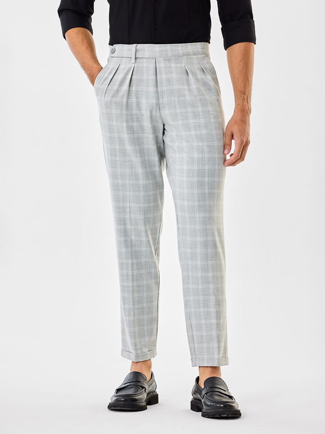 Snitch Men Grey Checked Slim Fit Wrinkle Free Pleated Trousers-picture-39