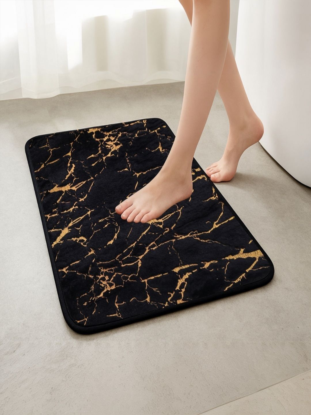ATAGS Black Printed Water Absorbent Anti Slip Quick Drying Rectangular Doormat-picture-3