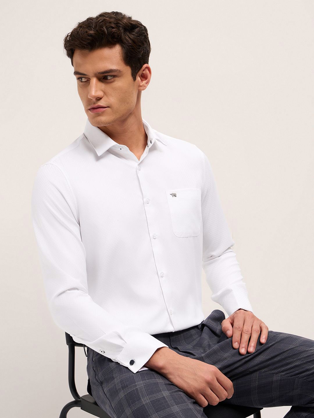 THE BEAR HOUSE Men Solid Tailored Fit Shirts-picture-31
