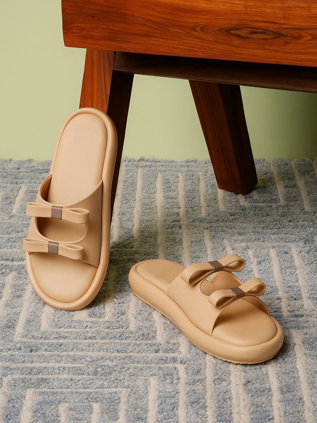 Looper Women Open Toe Flats-picture-19