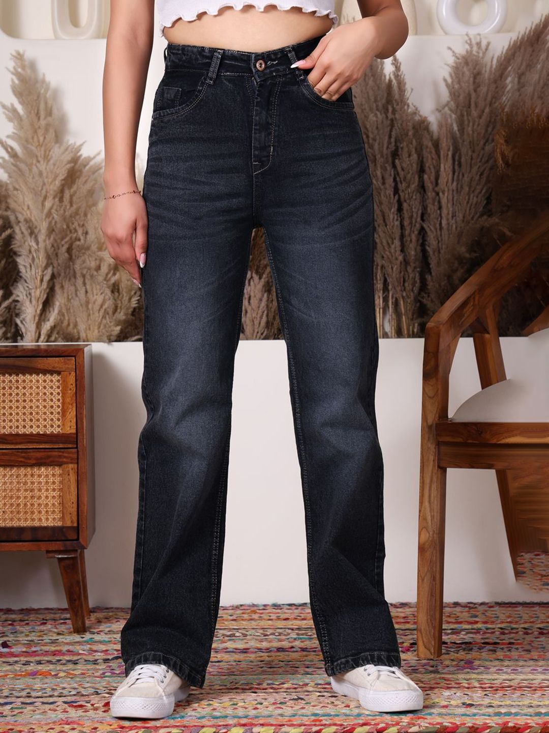 R.Code by The Roadster Life Co. Women Jean Straight Fit High-Rise Light Fade Jeans-image-19