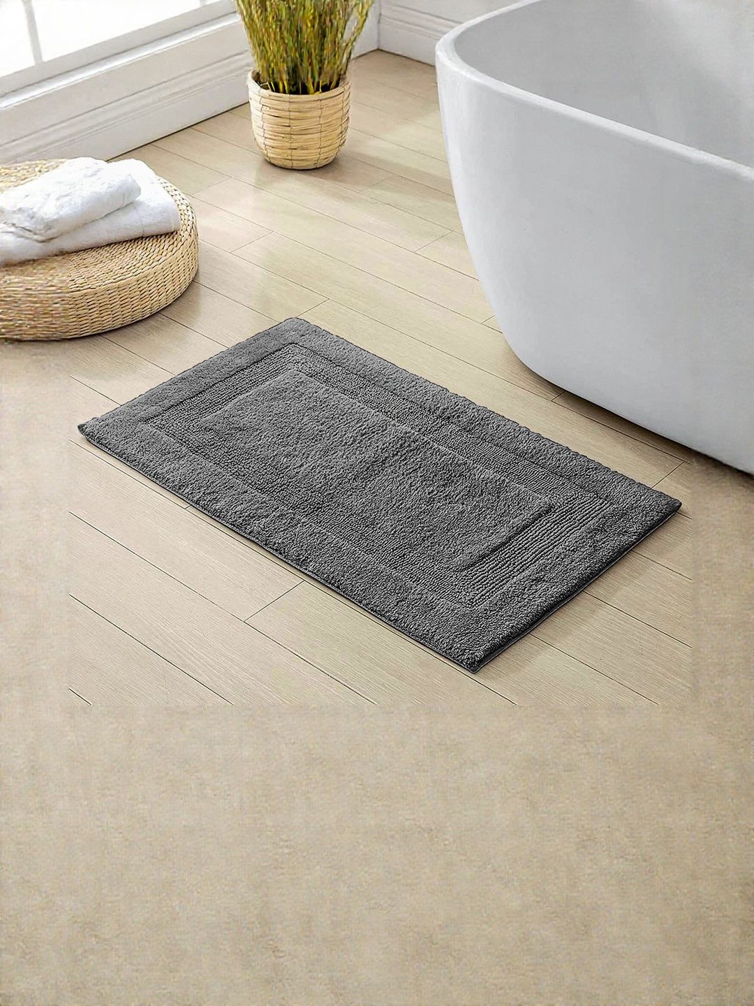 enera Grey Cotton Solid Reversible Bath Mat-image-2