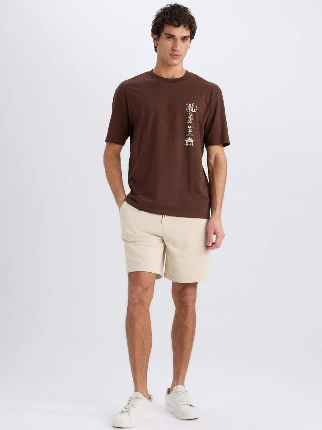 DeFacto Men Regular Fit Above Knee Shorts-picture-14