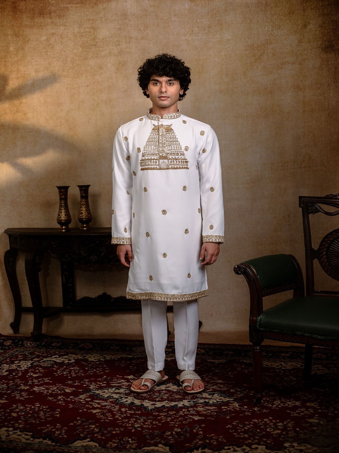 HILO DESIGN Ethnic Motifs Embroidered Mandarin Collar Straight Kurta-picture-17