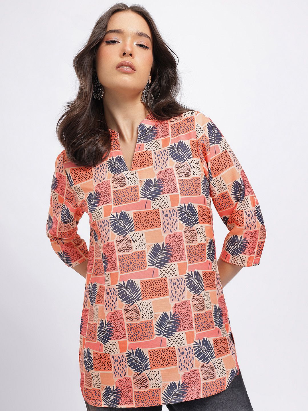 Anouk Rustic Conversational Printed Mandarin Collar Straight Kurti-picture-40