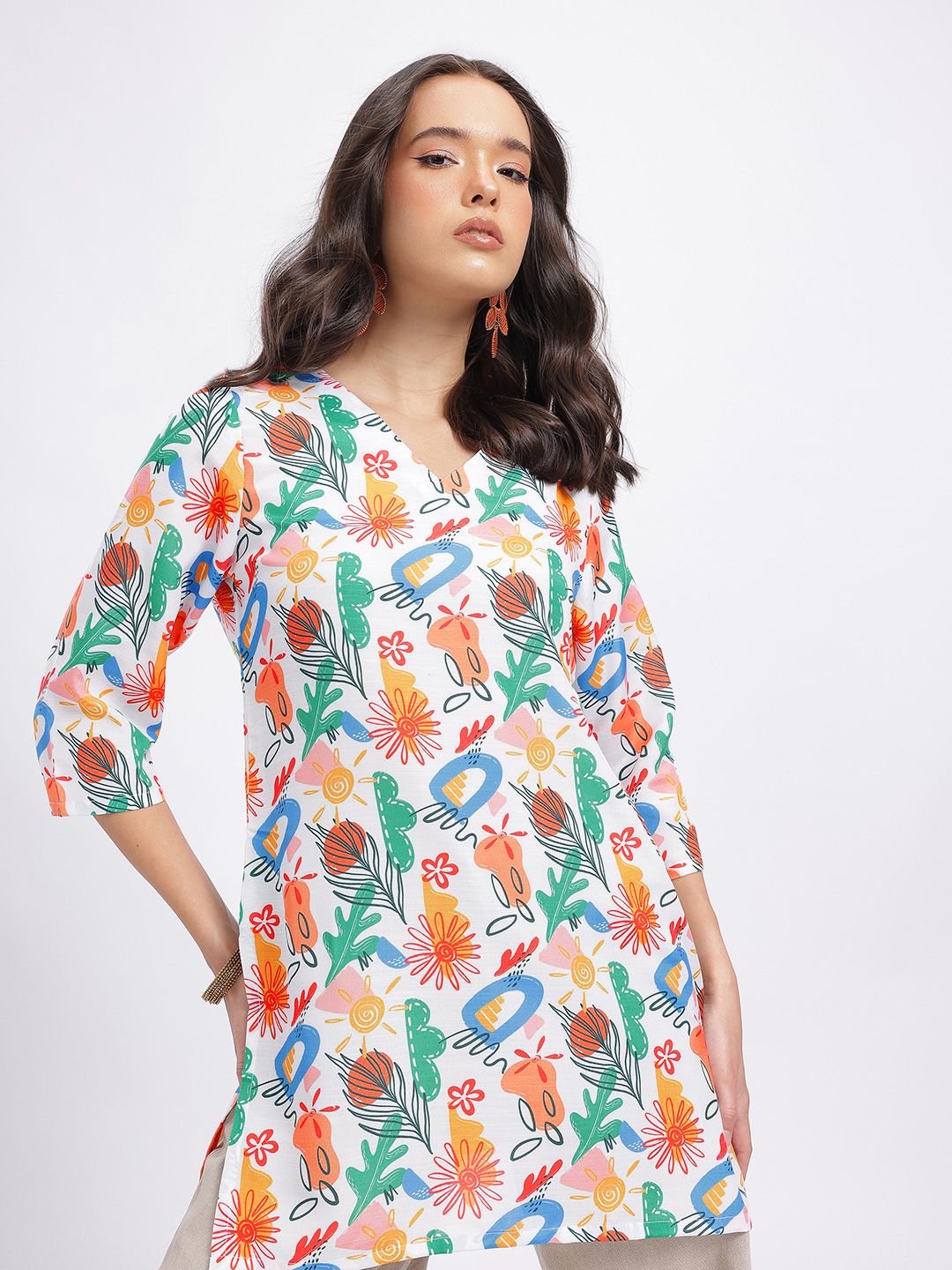 Anouk Rustic Conversational Printed V-Neck Straight Kurti-picture-36
