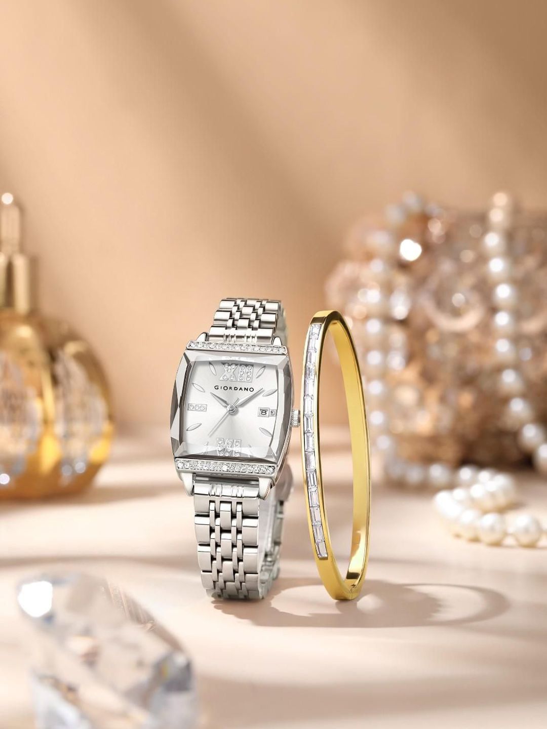 GIORDANO Women Analogue Watch with Bracelet Gift Set-image-3