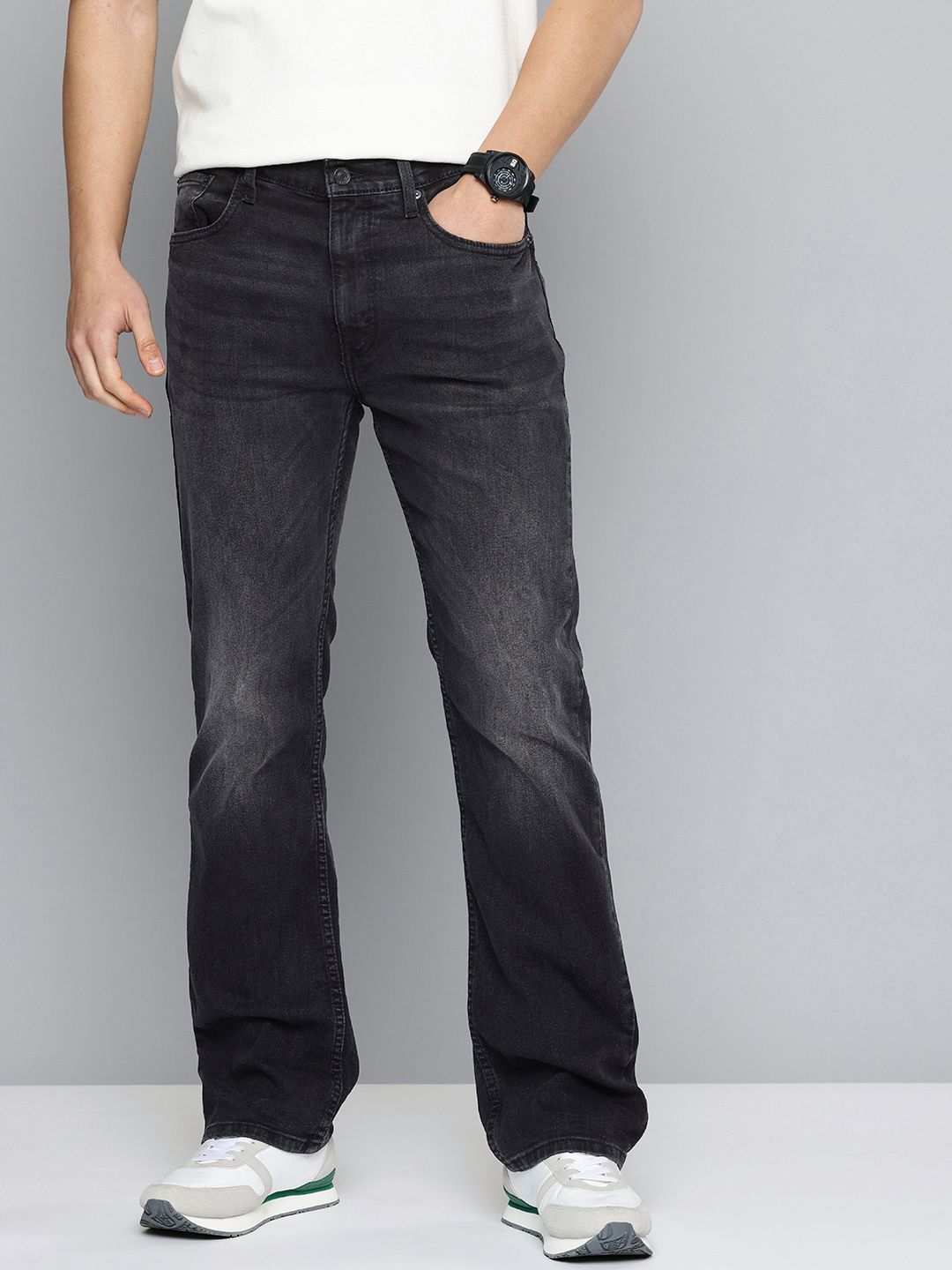 Levis Men 527 Bootcut Fit Light Fade Stretchable Jeans