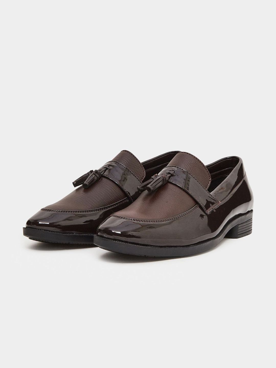 Styli Men Textured Pointed Toe Formal Loafers-picture-26