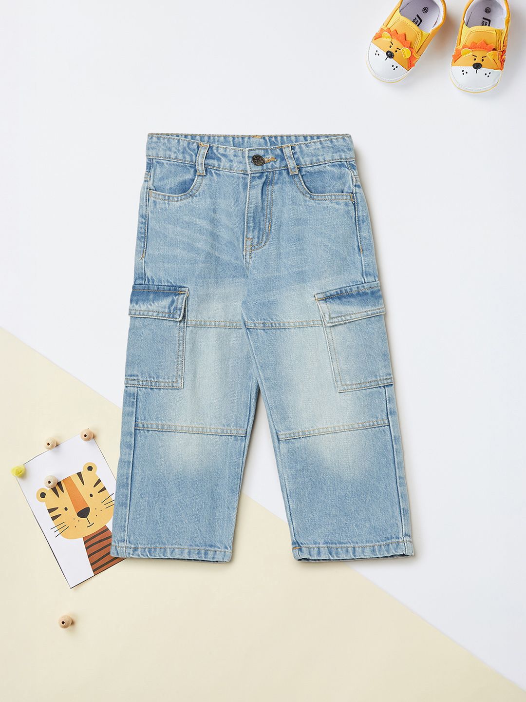 max Boys Cotton Regular Fit Mid-Rise Light Fade Jeans-picture-53