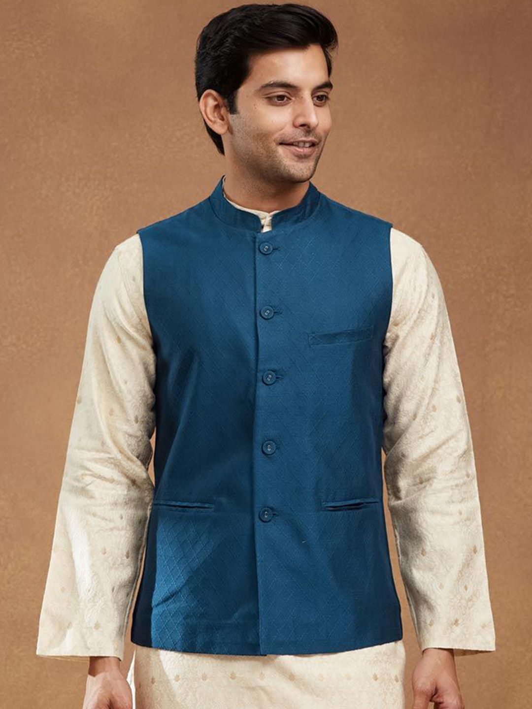 Fabindia Geometric Printed Mandarin Collar Sleeveless Nehru Jacket-picture-16