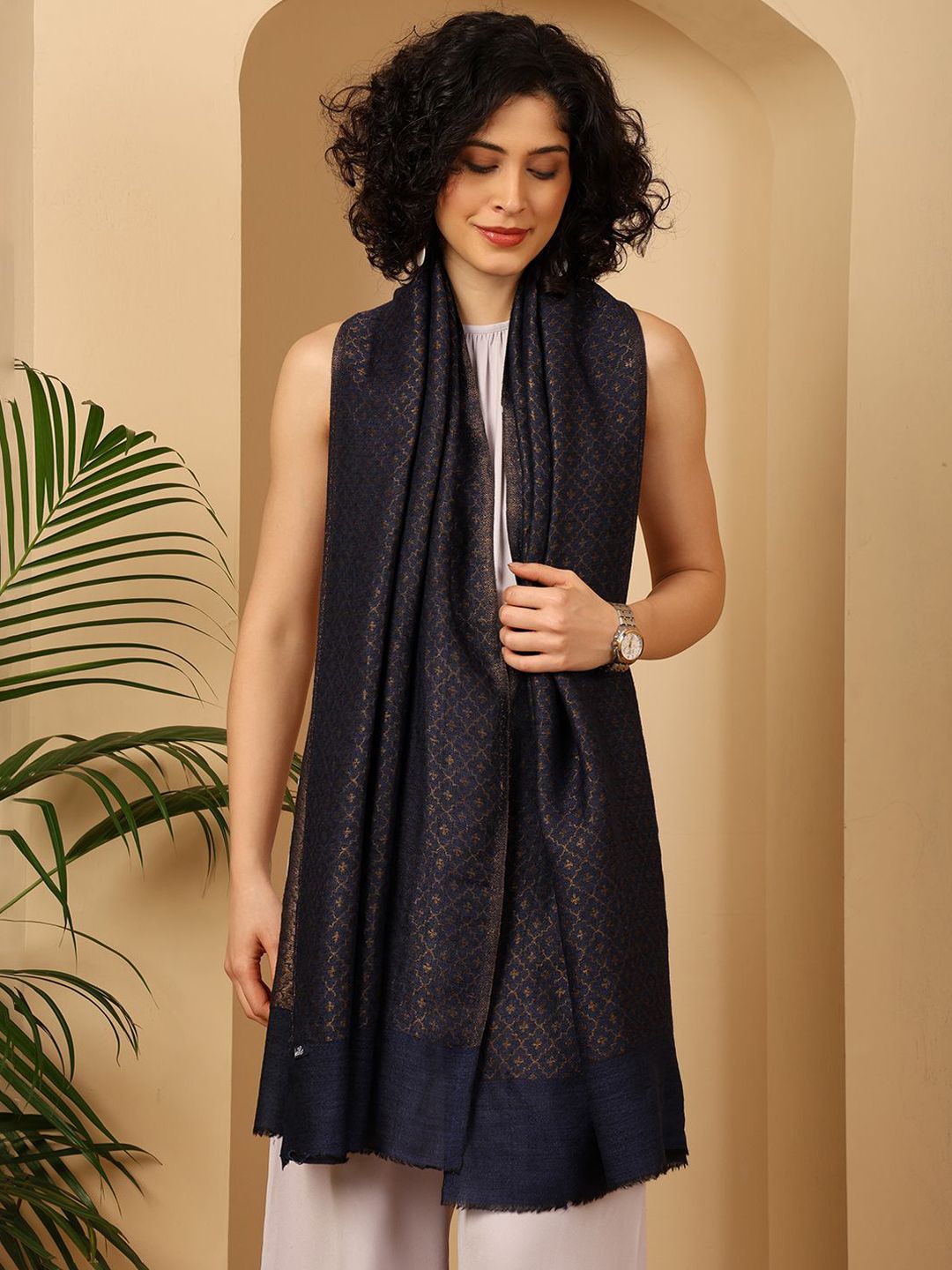 Tweedle Reversible Woven Design Pashmina Stole-picture-37