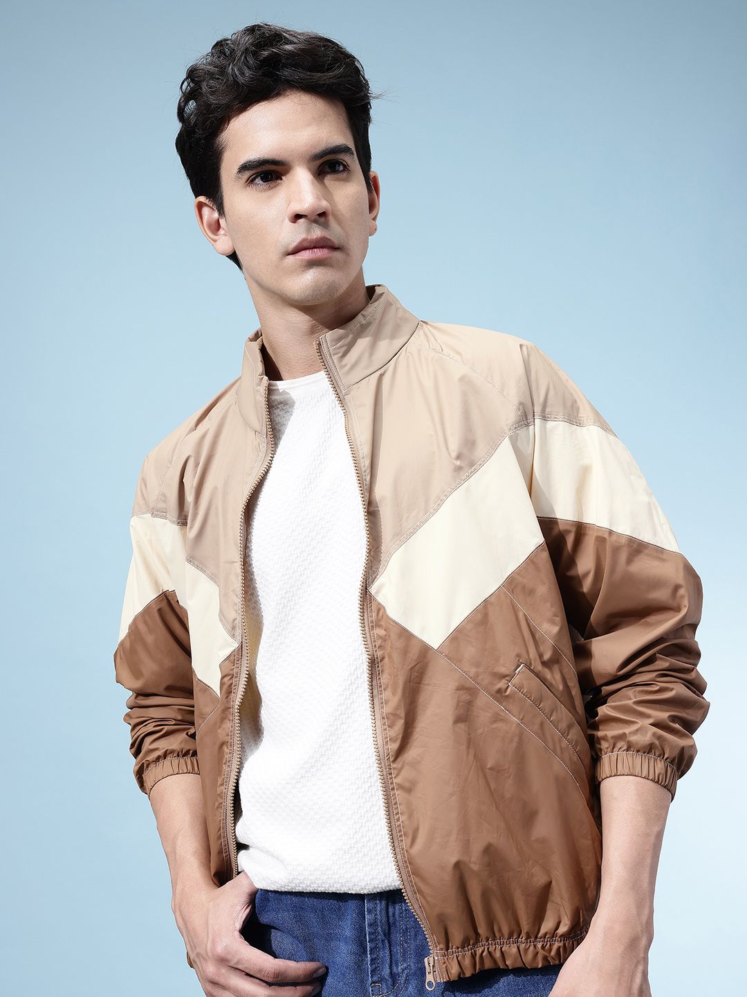glitchez Men Colourblocked Oversized Tailored Jacket-picture-10