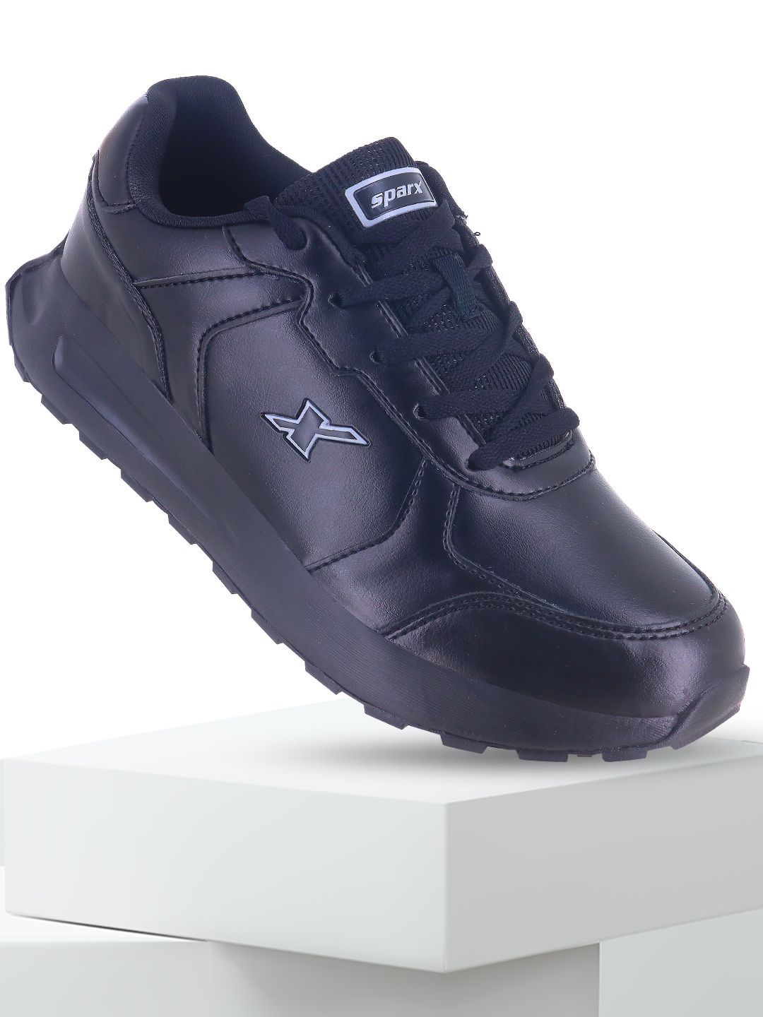 Sparx Men Training or Gym Non-Marking Shoes