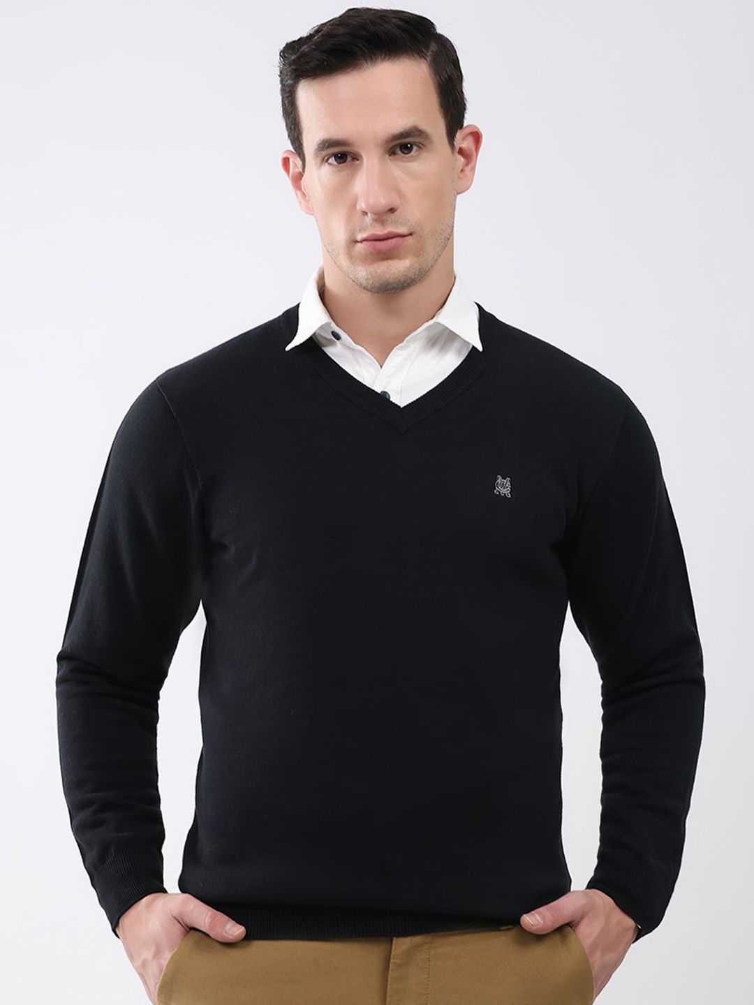 Monte Carlo Men V Neck Full Sleeves Pullover Sweaters-picture-34