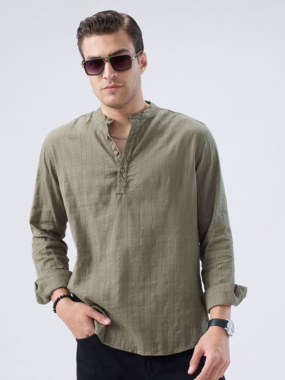 VASTRADO Men Striped Mandarin Collar Straight Kurta-picture-19