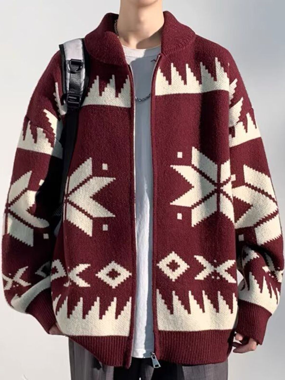 StyleCast x Revolte Men Geometric Printed Long Sleeves Pullover-picture-18