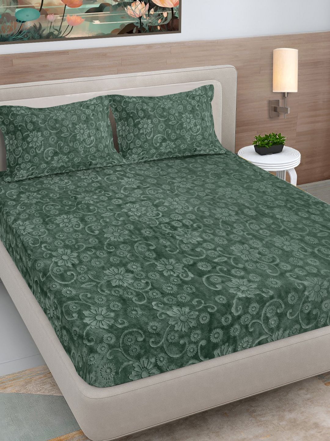 Myntra Elegant Homes Floral Woollen King Size Fitted Double Bedsheet with 2 Pillow Covers-image-3