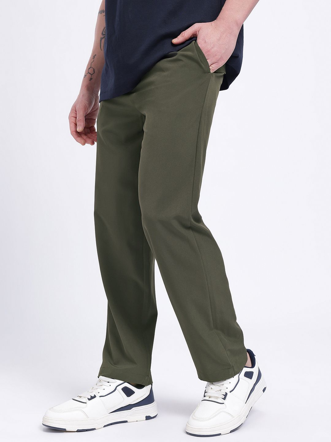 glitchez Men Relaxed Fit Cargos-picture-11