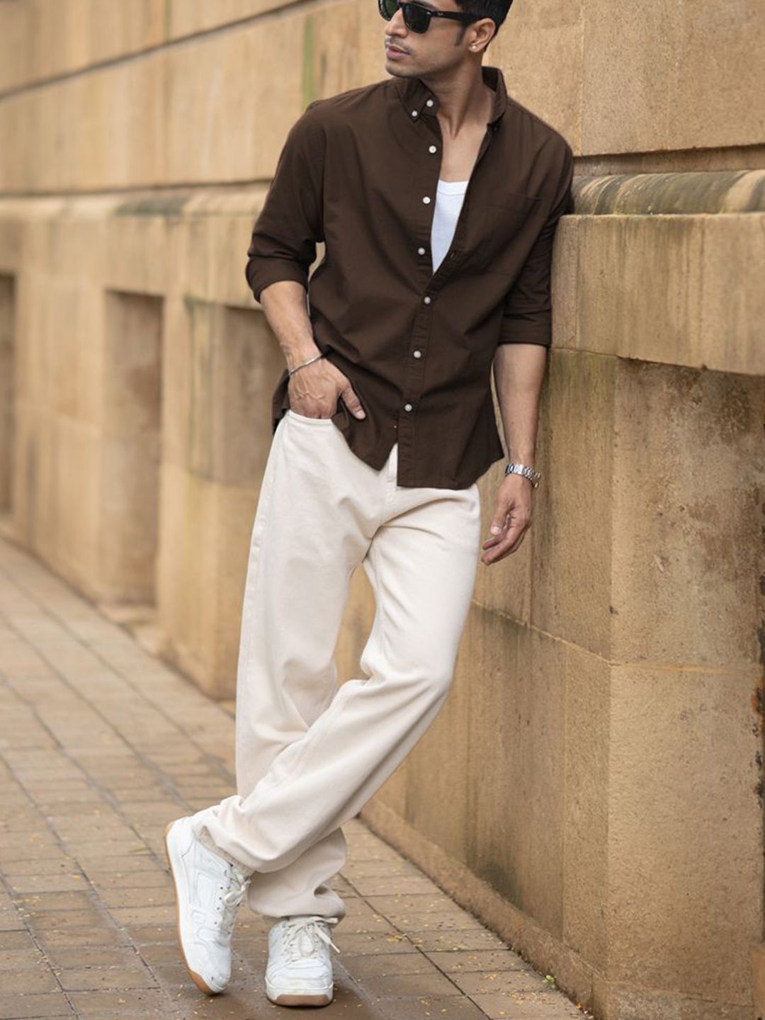 Powerlook Men Solid Button-Down Collar Pure Cotton Casual Shirt