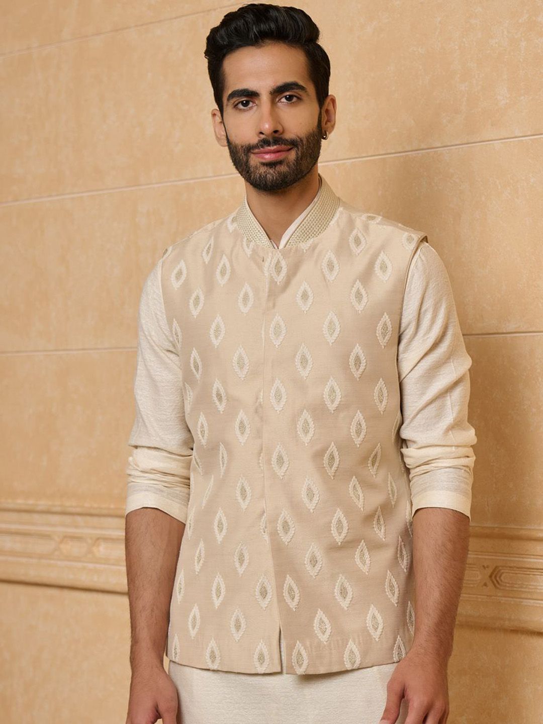 Tasva Men Embroidered Bundi Nehru Jacket-picture-49