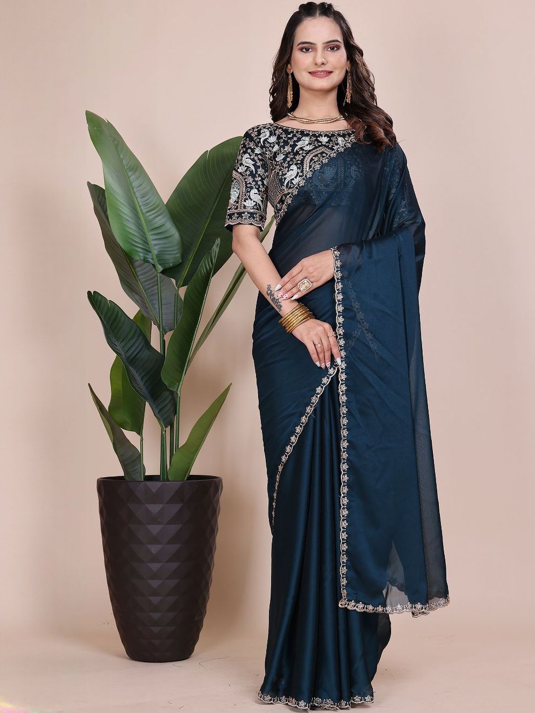 K 5 Fashion Ethnic Motifs Embroidered Poly Chiffon Heavy Work Saree-picture-38