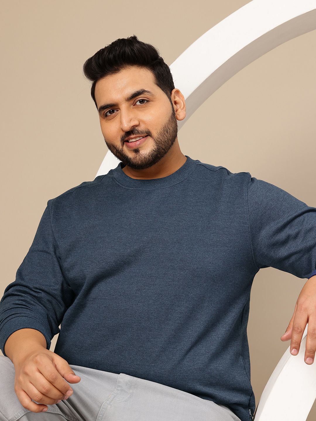 Sztori Plus Size Round Neck Sweatshirt-picture-16