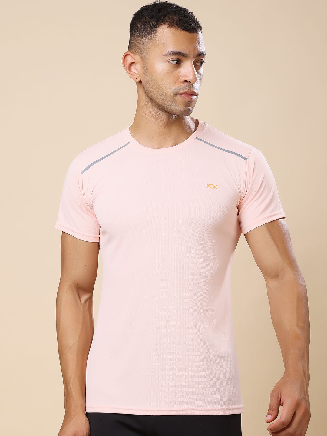 madfrog Men Solid Round Neck Slim Fit T-shirt-picture-22