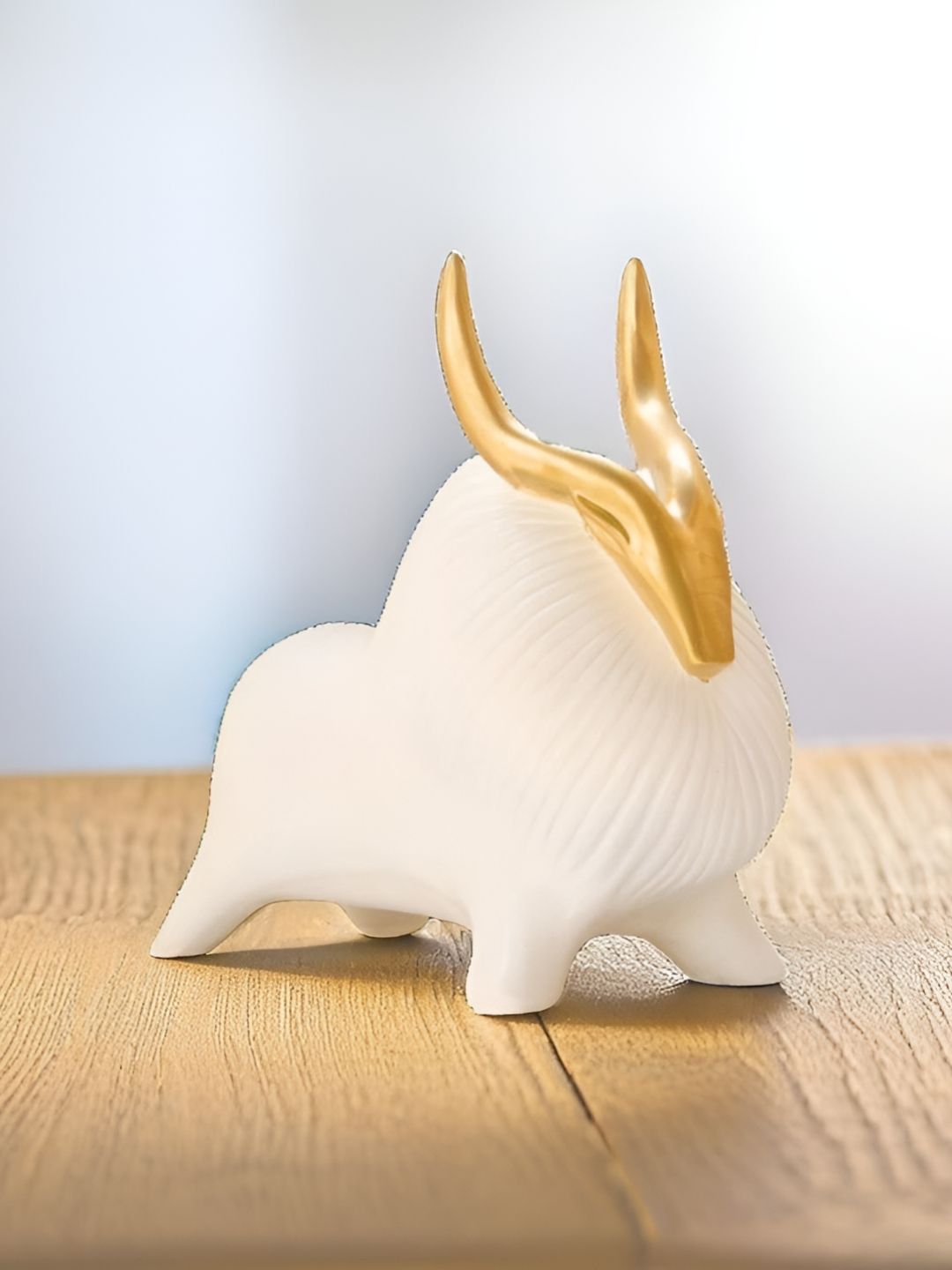 MISS PEACH Gold Toned & White Classic Glossy Birds And Animals Showpiece-image-35
