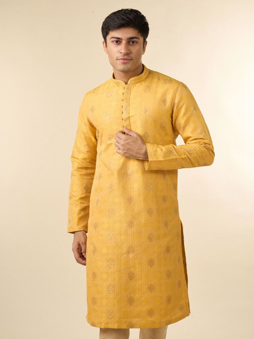 Diwas by Manyavar Men Embroidered Sequinned Mandarin Collar Straight Kurta-picture-30