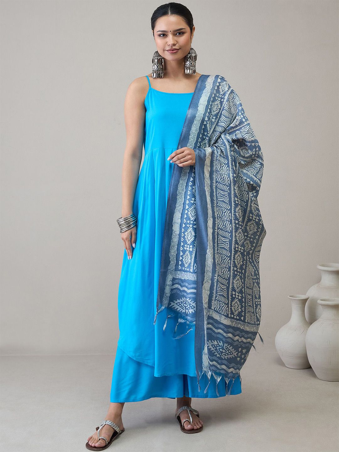 InWeave Geometric Printed Tasselled Dupatta-picture-12