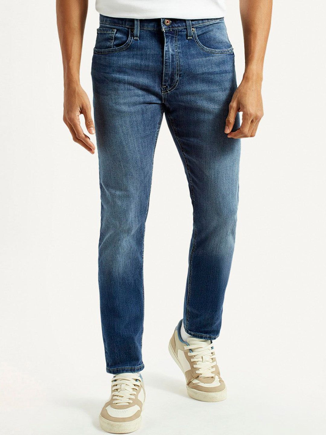 Levis Men 512 Classic Tapered Fit Mid-Rise Light Fade Stretchable Jeans-picture-33