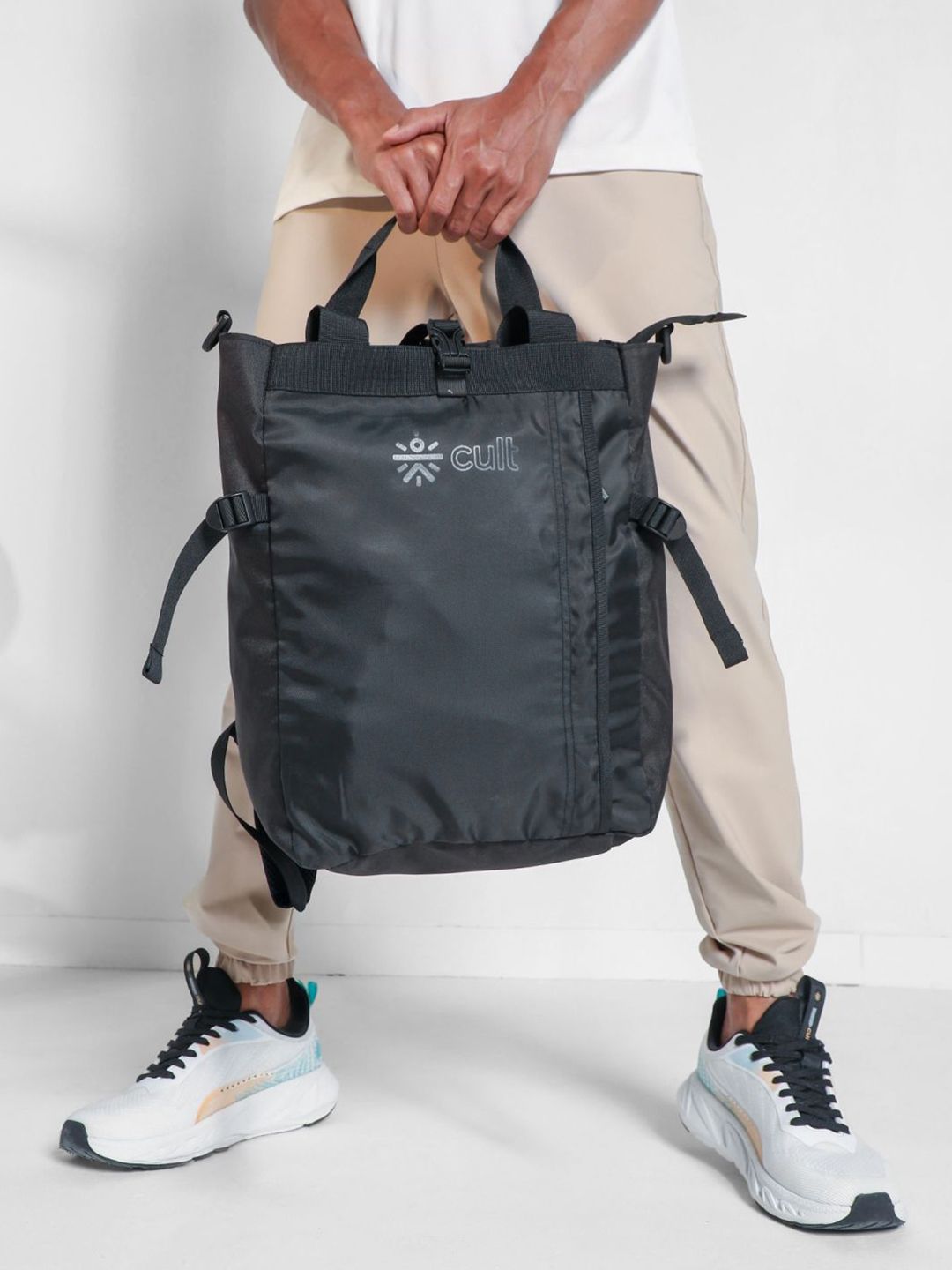 CULT Unisex Brand Logo Backpack-picture-20