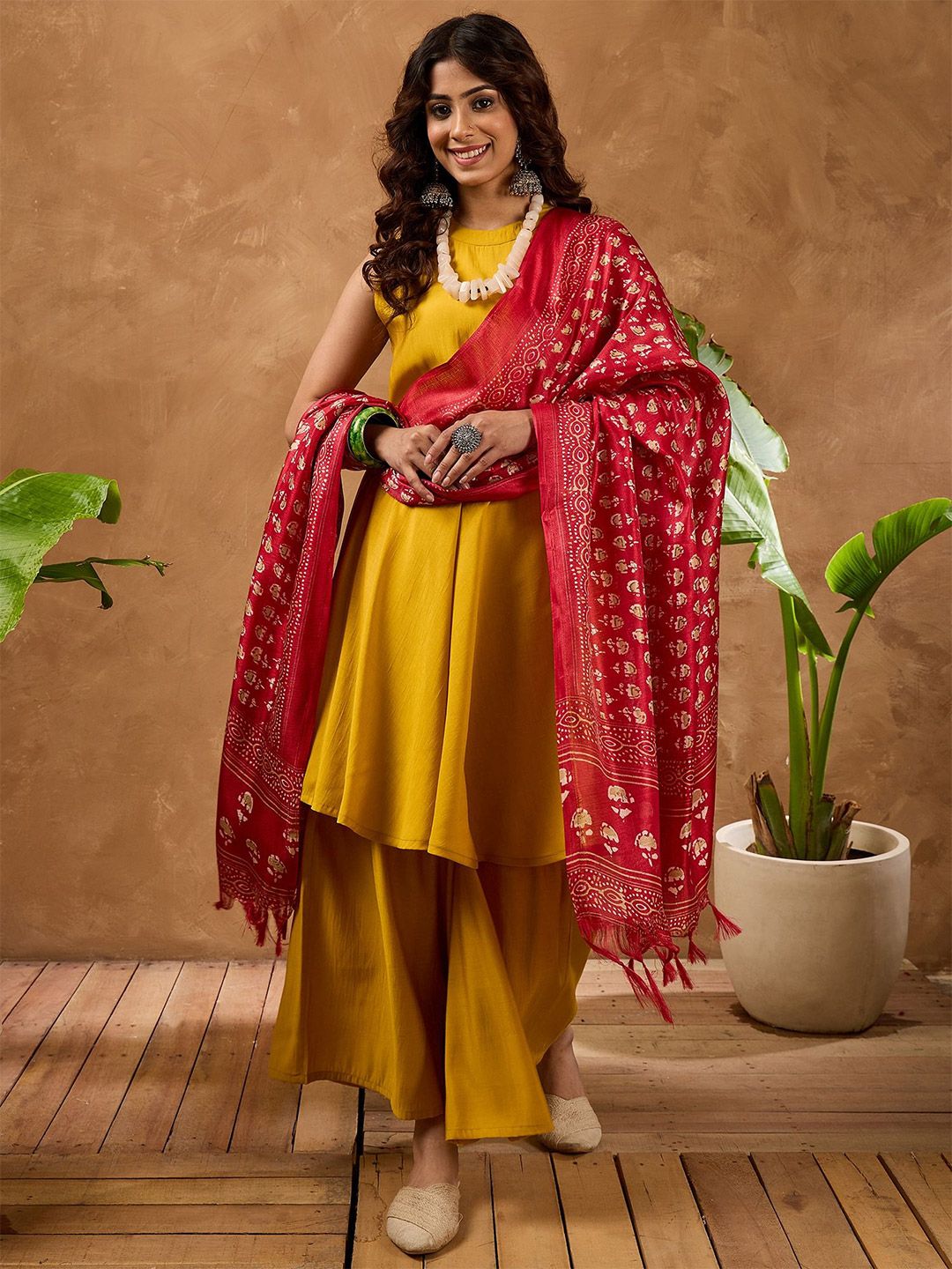 InWeave Floral Printed Tasselled Dupatta-picture-47